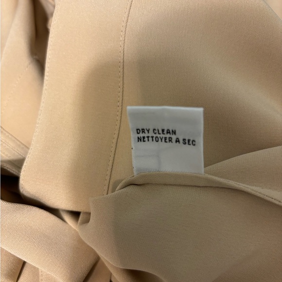 Beautiful silk top - Picture 12 of 16